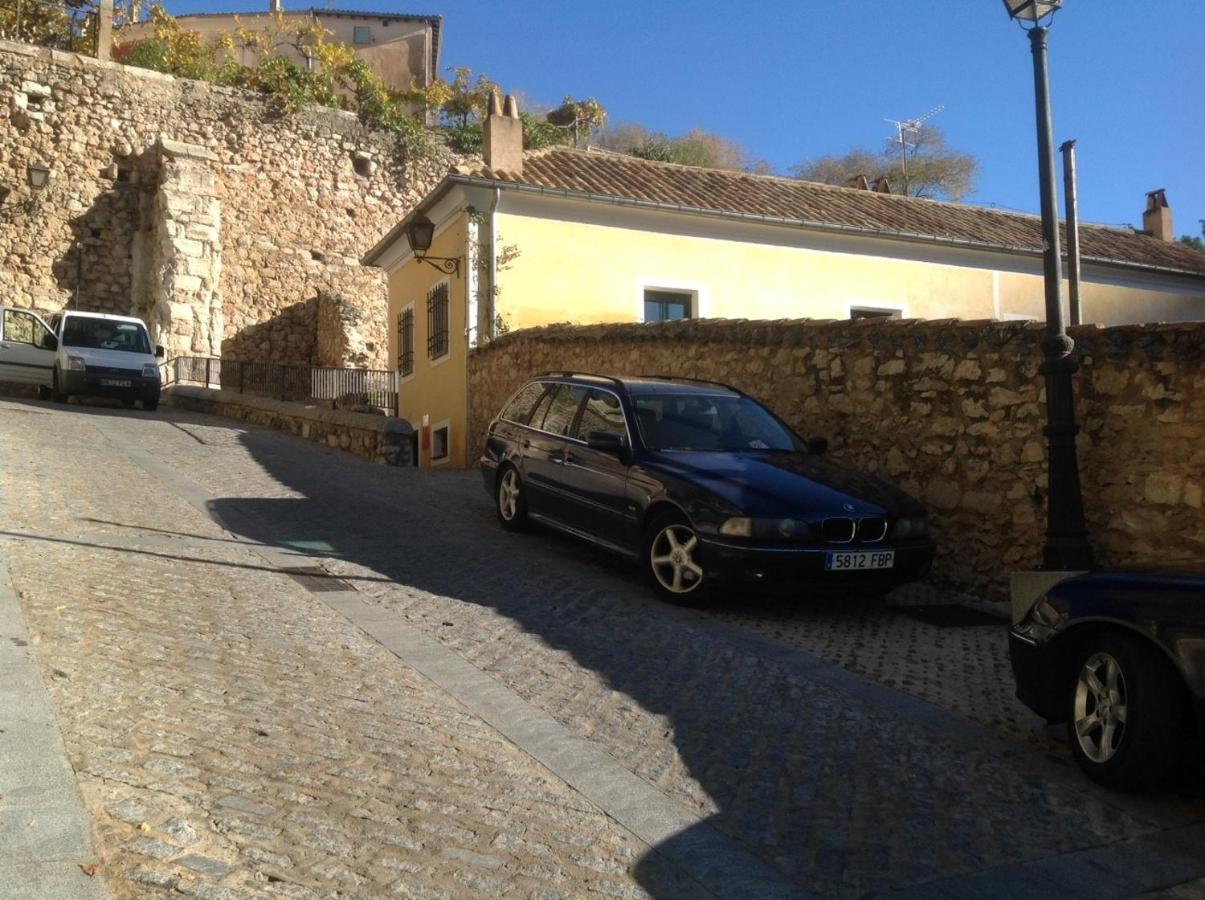 Alojamientos Turisticos Casco Antiguo II Cuenca  Luaran gambar